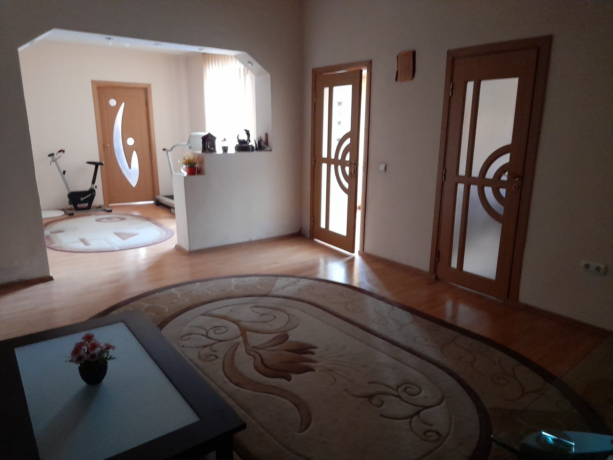 Casa de vânzare   .