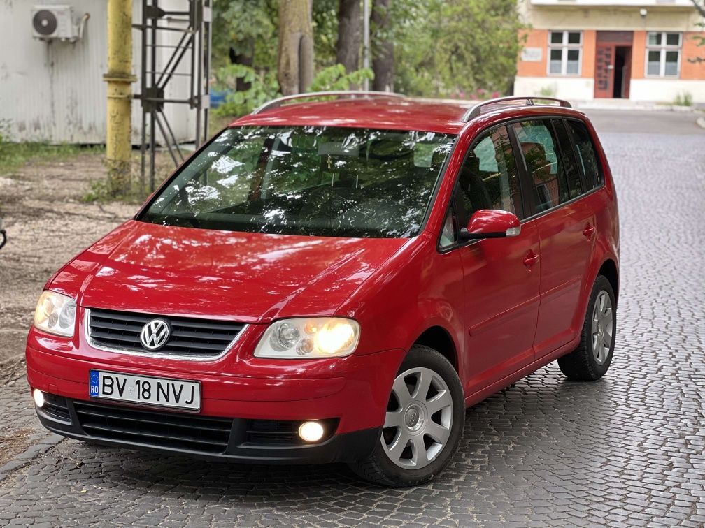 Volkswagen Touran 2.0 tdi/140cp/7 locuri