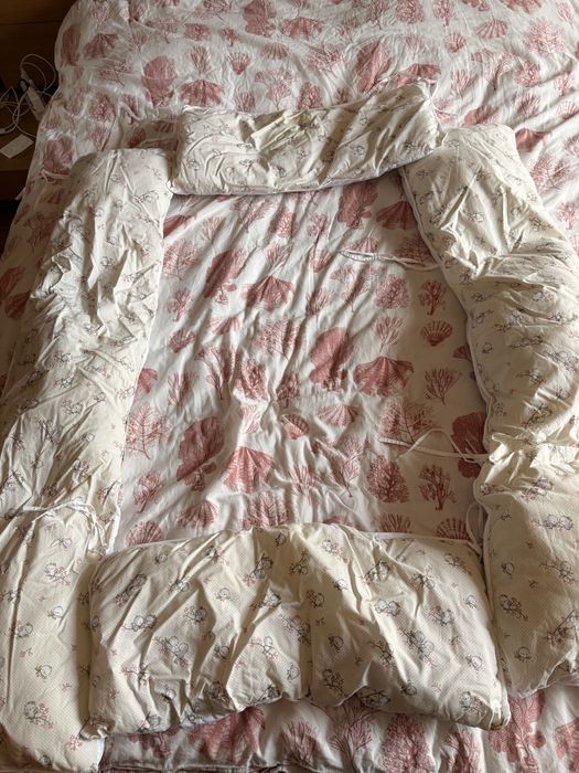 Обиколник за бебешка кошара