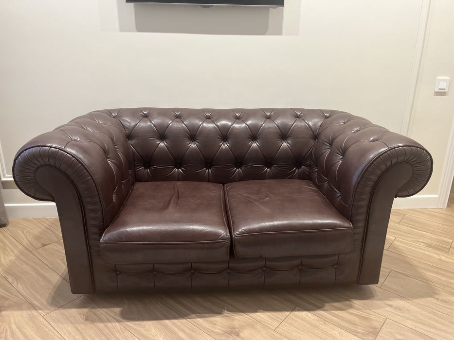 Кожанный диван.