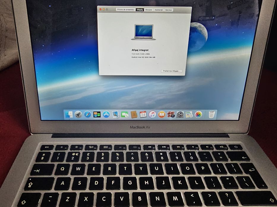 MacBook Air 13.3 inchi