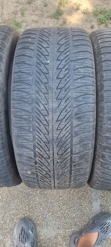 Vand 4 cauciucuri goodyear ultragrip 8 285/45/20