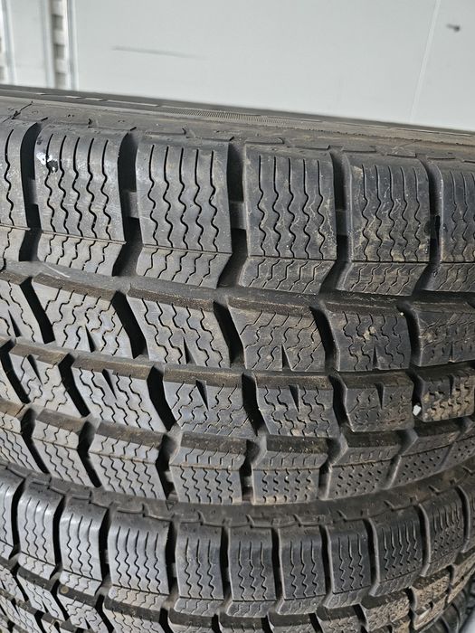 Cauciucuri C-uri r16 de iarnă