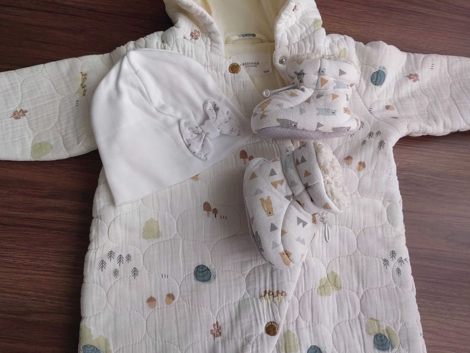 Космонавти /George/RESERVED/ за момиче 9-12м