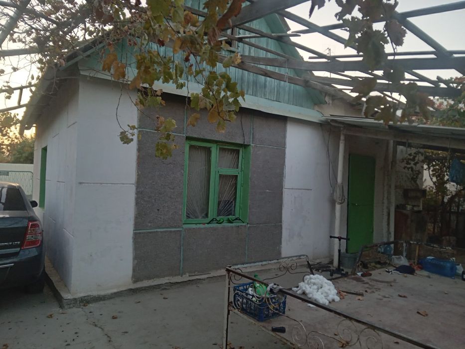 Dacha vasxodda dacha sotiladi