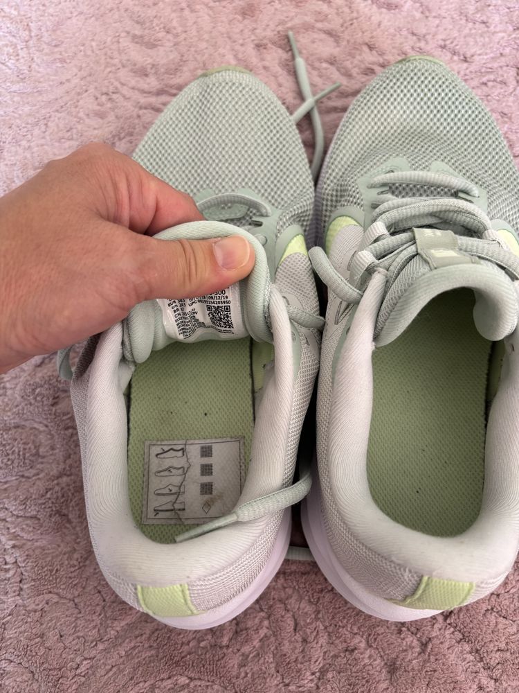 Nike Downshifter