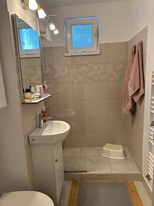 Apartament o cameră și loc de parcare alocat în Dărmănești