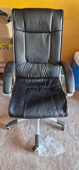 Продам офисное кресло