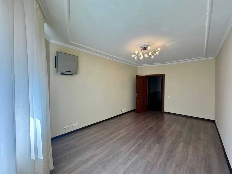 Дава се под наем Двустаен апартамент в София, Зона Б-18 - 61 кв.м за 459 € - Снимка #2