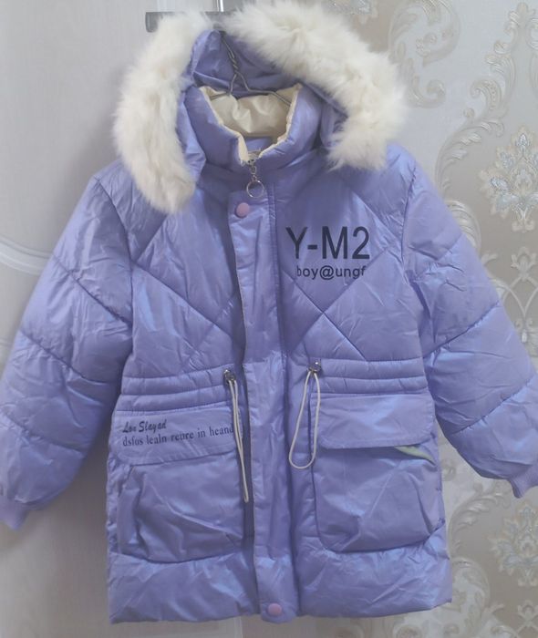 Продам пуховик для девочек