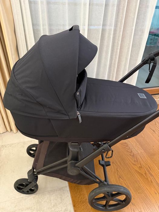 Шаси Cybex Priam с основа на седалка Matt black