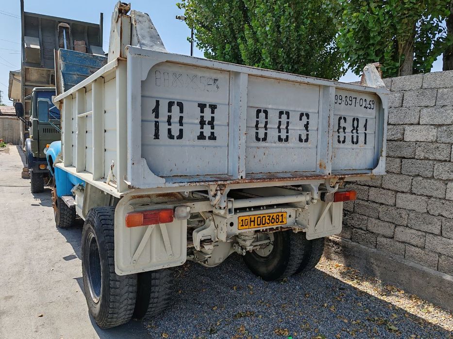 Zil Sotiladi 1992 Yil Metan Gaz