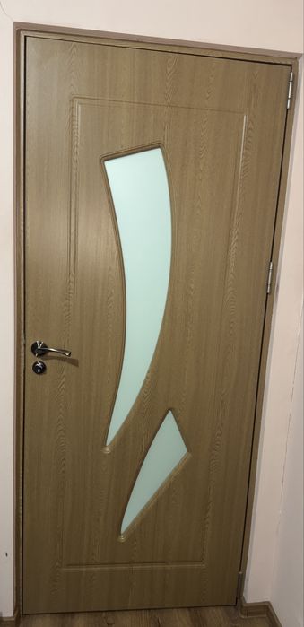 Vand Usi de interior