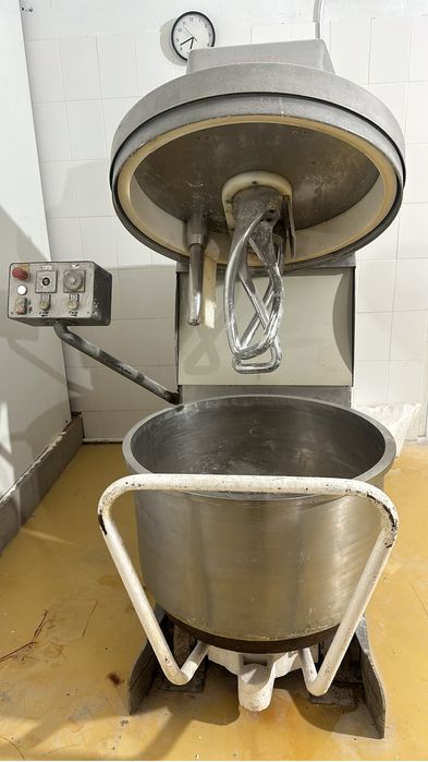 Utilaje brutarie panificatie patiserie