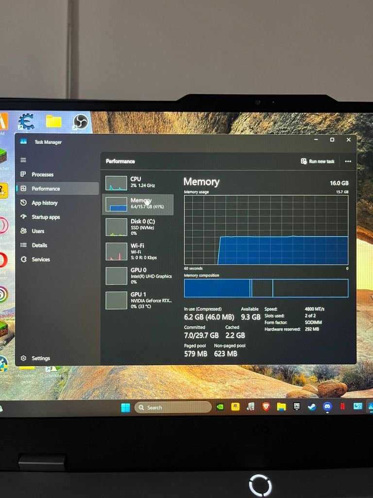 Vând laptop gaming lenovo loq