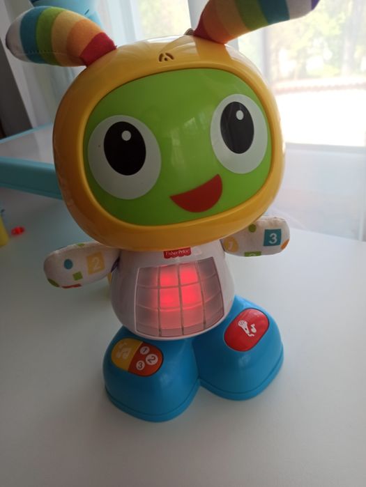 Интерактивна играчка Роботче БийтБо Fisher Price на български език