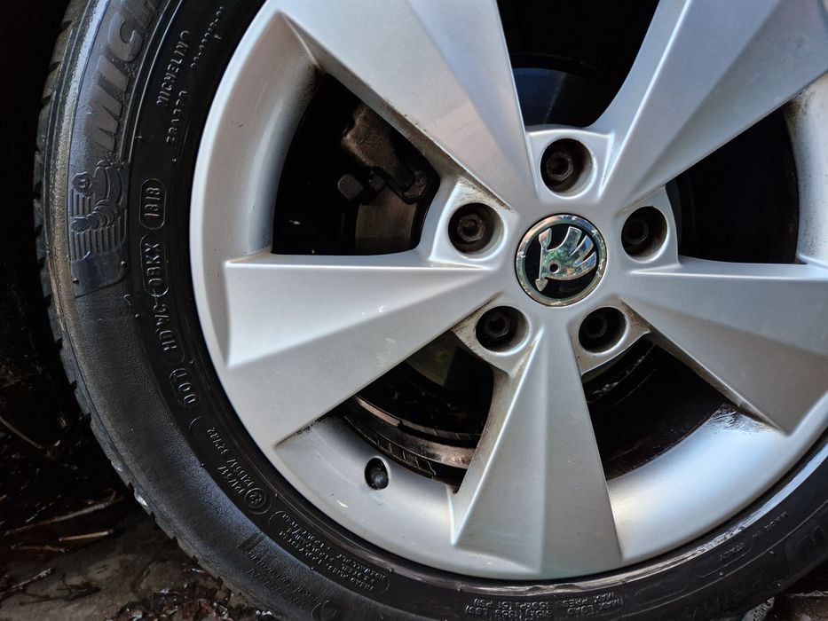 Roti Jante Velorum anvelope vara  Skoda Octavia 3 5e