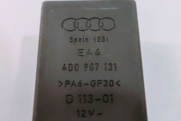 Releu  382  4D0907131 Audi A4 B5 (facelift)