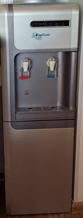 Продам кулер для воды