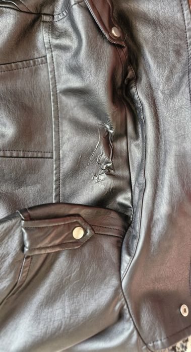 Ayollar kurtkasi s razmer