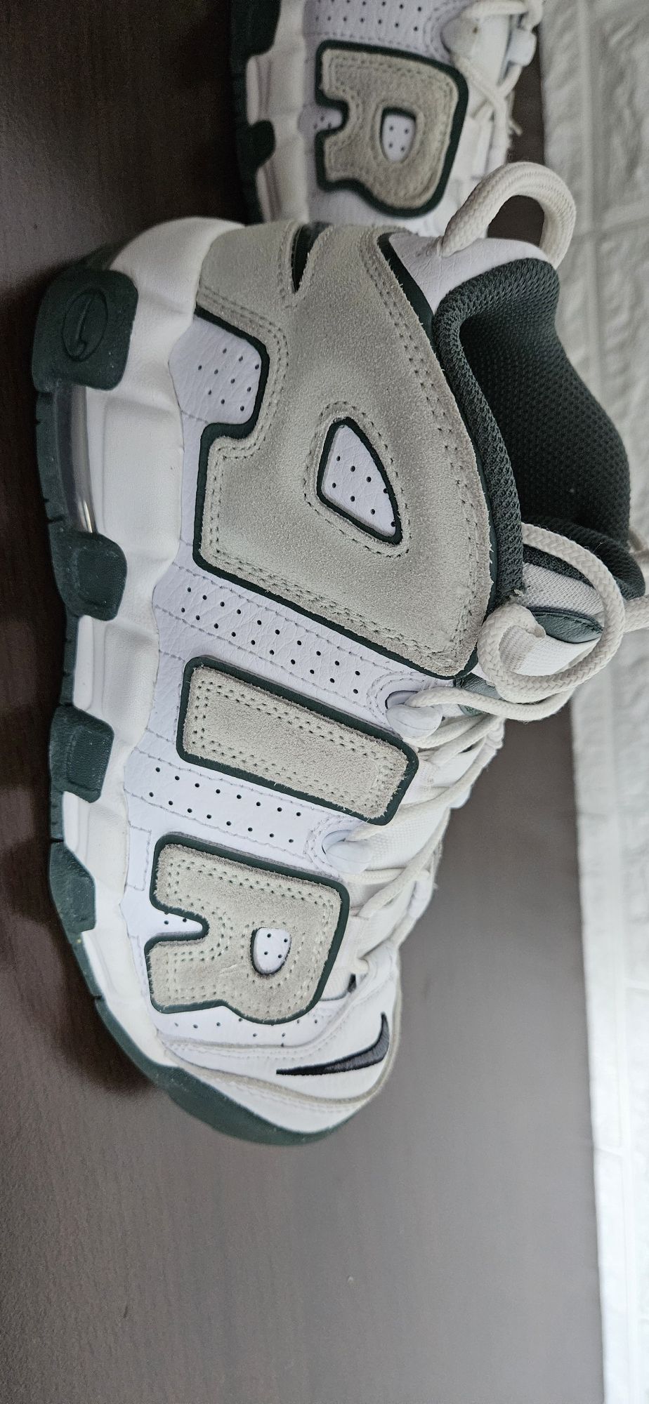 Nike air uptempo