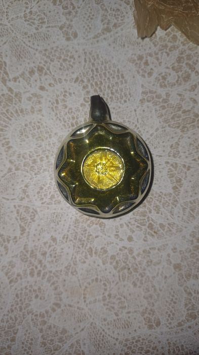 Елочные ёлочные игрушки СССР из стекла подвесная медальён ещё назвают