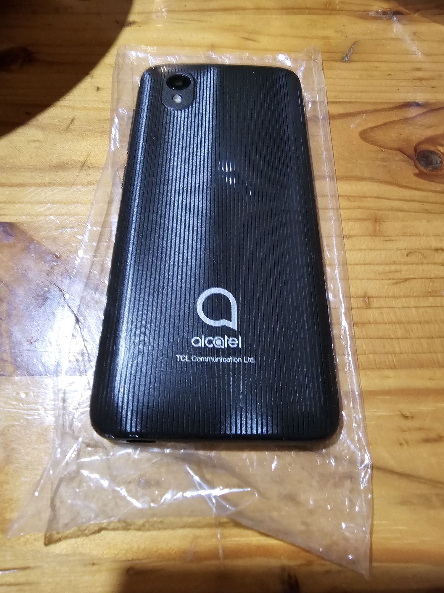 Продава телефон Alcatel1 - 5033Y