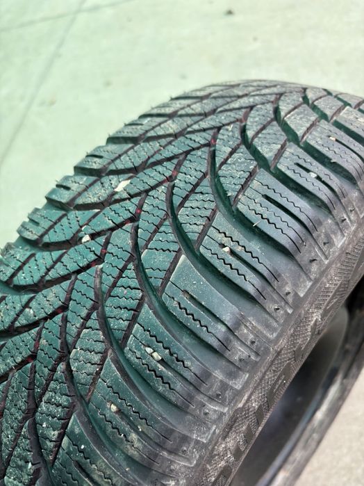 Железни джанти 15” 4х108 Citroen/ с  нови зимни гуми Lassa 195/65 15”