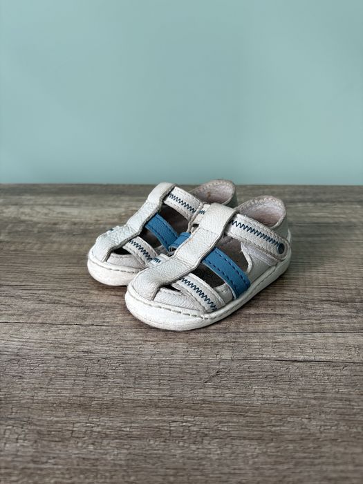 Детски обувки и сандали