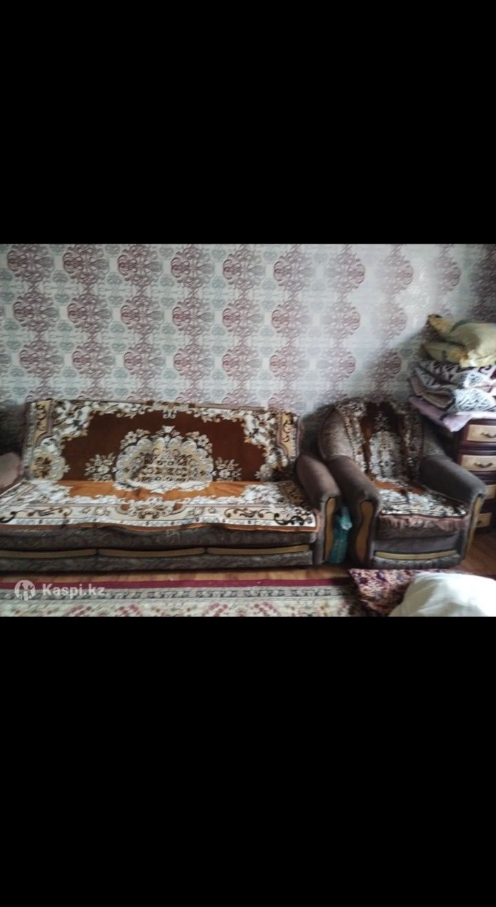Диван  без кресла   .