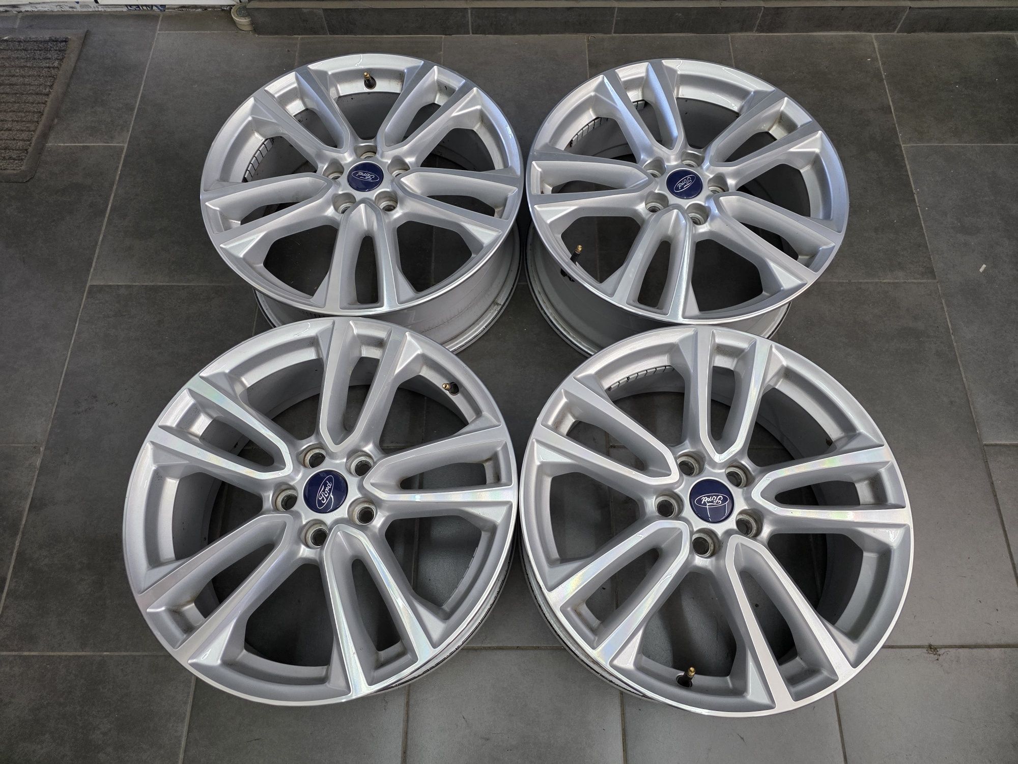 Джанти 18 - Ford S-Max, C-Max, Focus, Kuga, Mondeo, Tourneo
