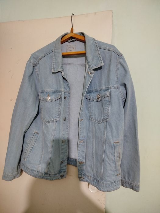 Продам джинсовые куртки.