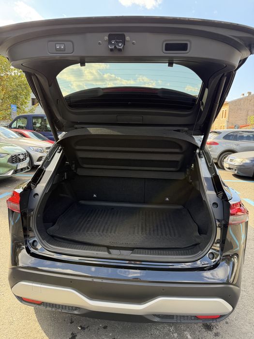 Nissan Qashqai J12 1.3 mild hibrid automata x-tronic 4x4