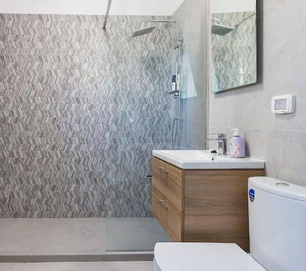 Studio Mamaia nord de inchiriat -parcare inclusa