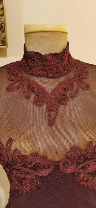 Официална рокля,, Patsy Seddon "England размер 14 Uk/L - XL Бордо