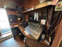 Vand aparatura STUDIO LOCAL de televiziune