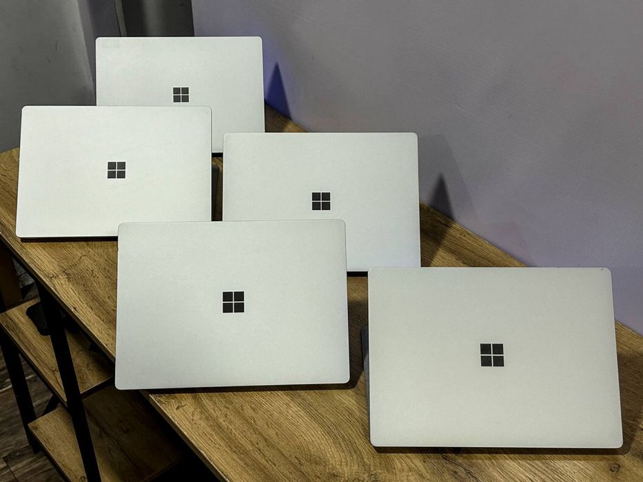 Microsoft Surface Laptop 2 2K ekran