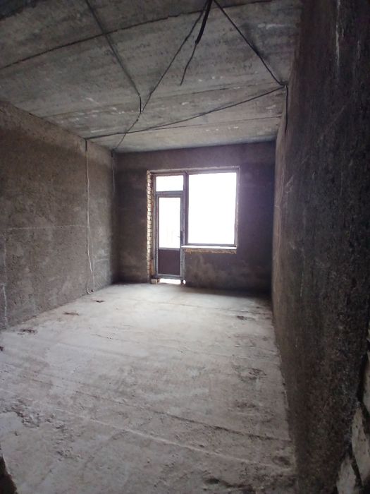 3 xonali kvartera sotiladi gagaren ko'cha