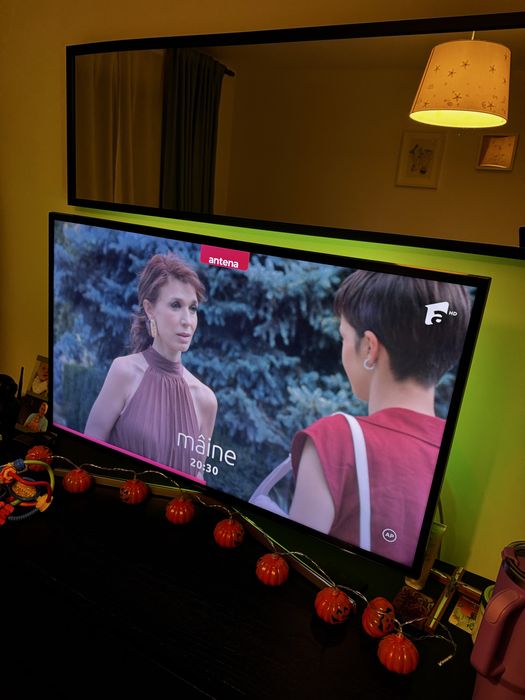 Vand smart TV samsung 40 inch(101 cm) cu burn