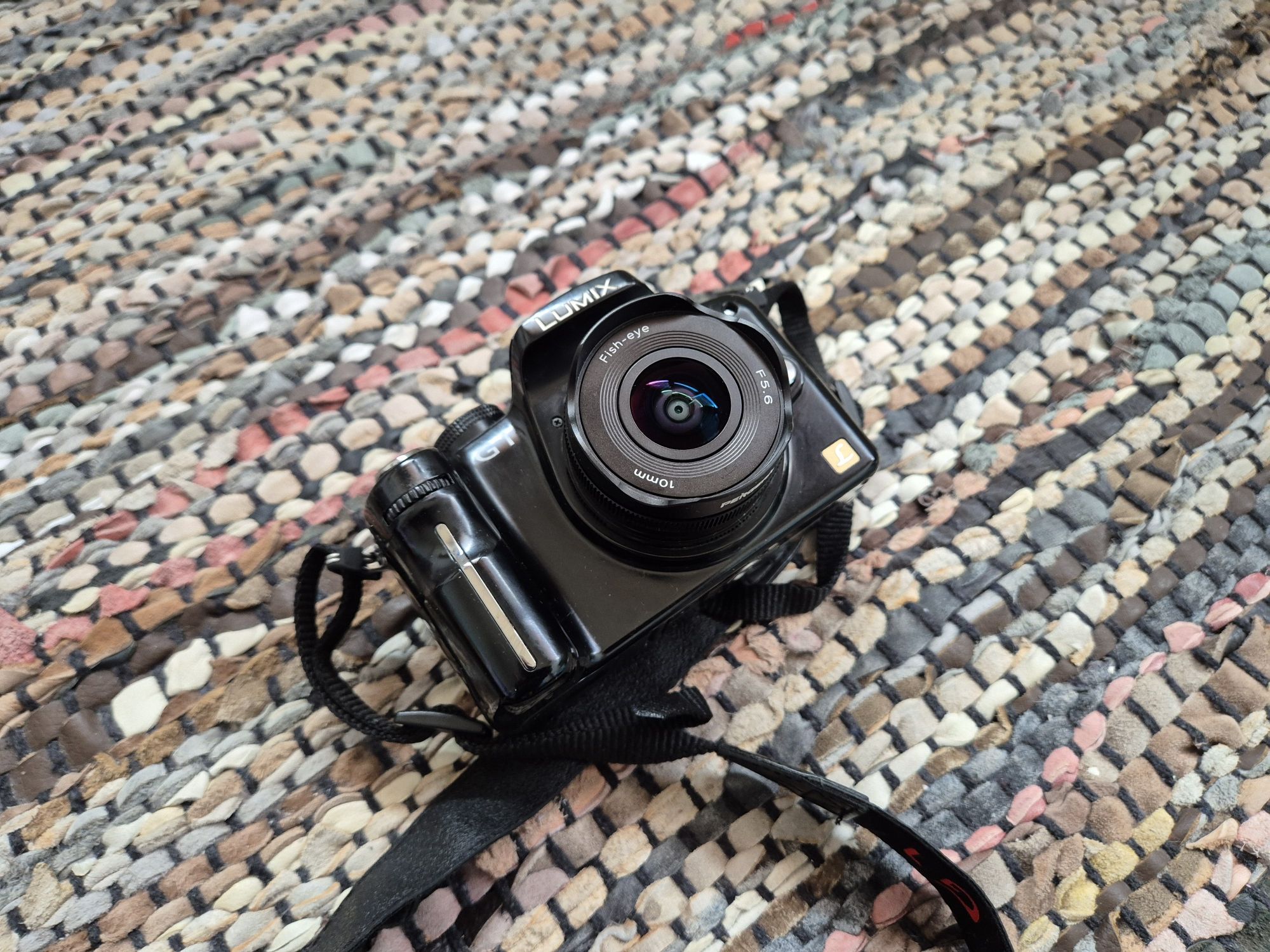 Panasonic Lumix G1 + Fisheye обектив 10/5.6