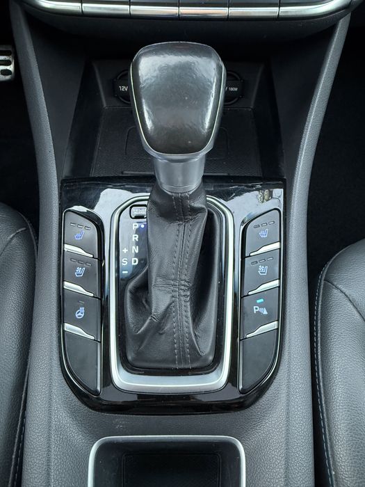 Vand Hyundai Ioniq HYbrid 2017 / Rate avans 0