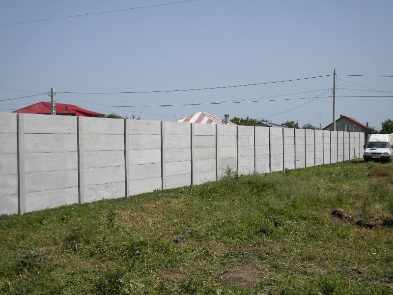 Vand garduri și porți