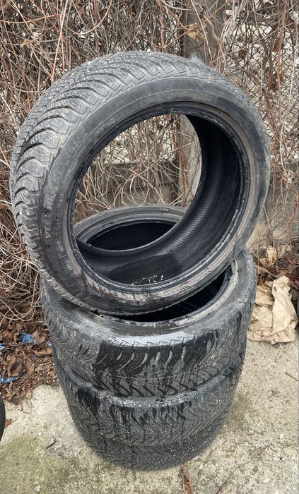 Cauciucuri 225 45 R17 iarna good year 2020 4 bucati