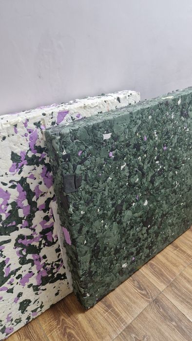 Изолон в наличии 2 шт.