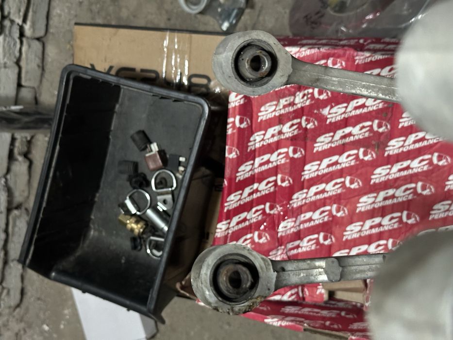 Предни Горни Носачи за Nissan 350z 2003-2007