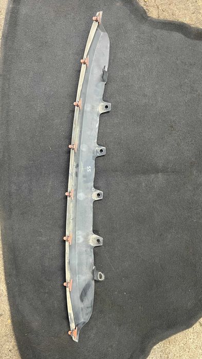 Нижний молдинг/накладка заднего бампера Камри 55