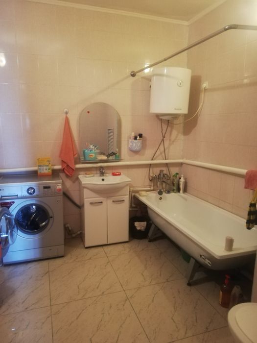 Прдается дом 4х ком кирпичный двухуровневый