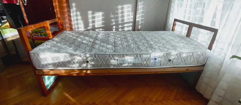 Подарявам единични легло