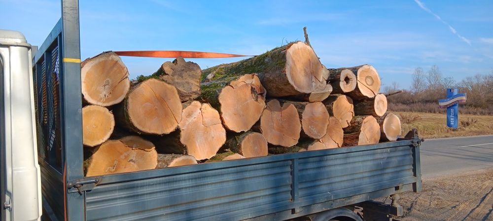 Aduc lemn de foc la comanda