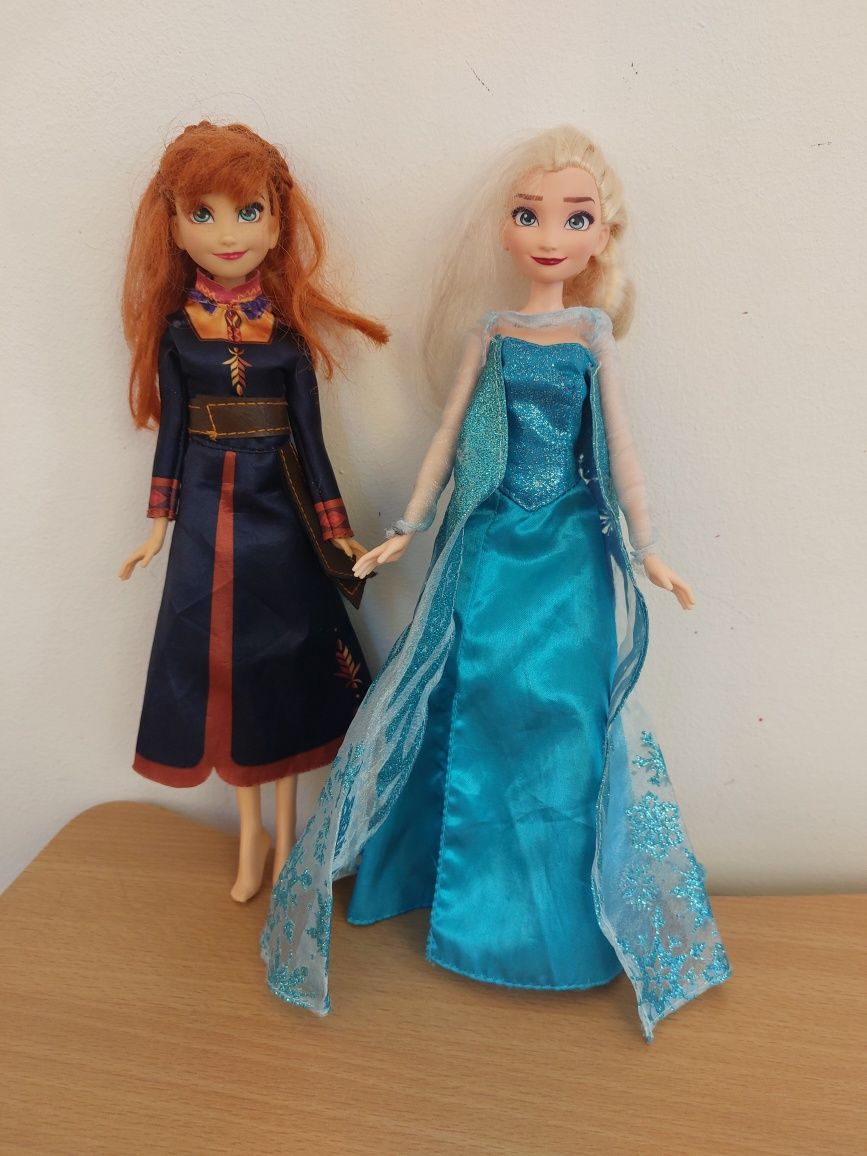 Păpuși Elsa și Ana Frozen